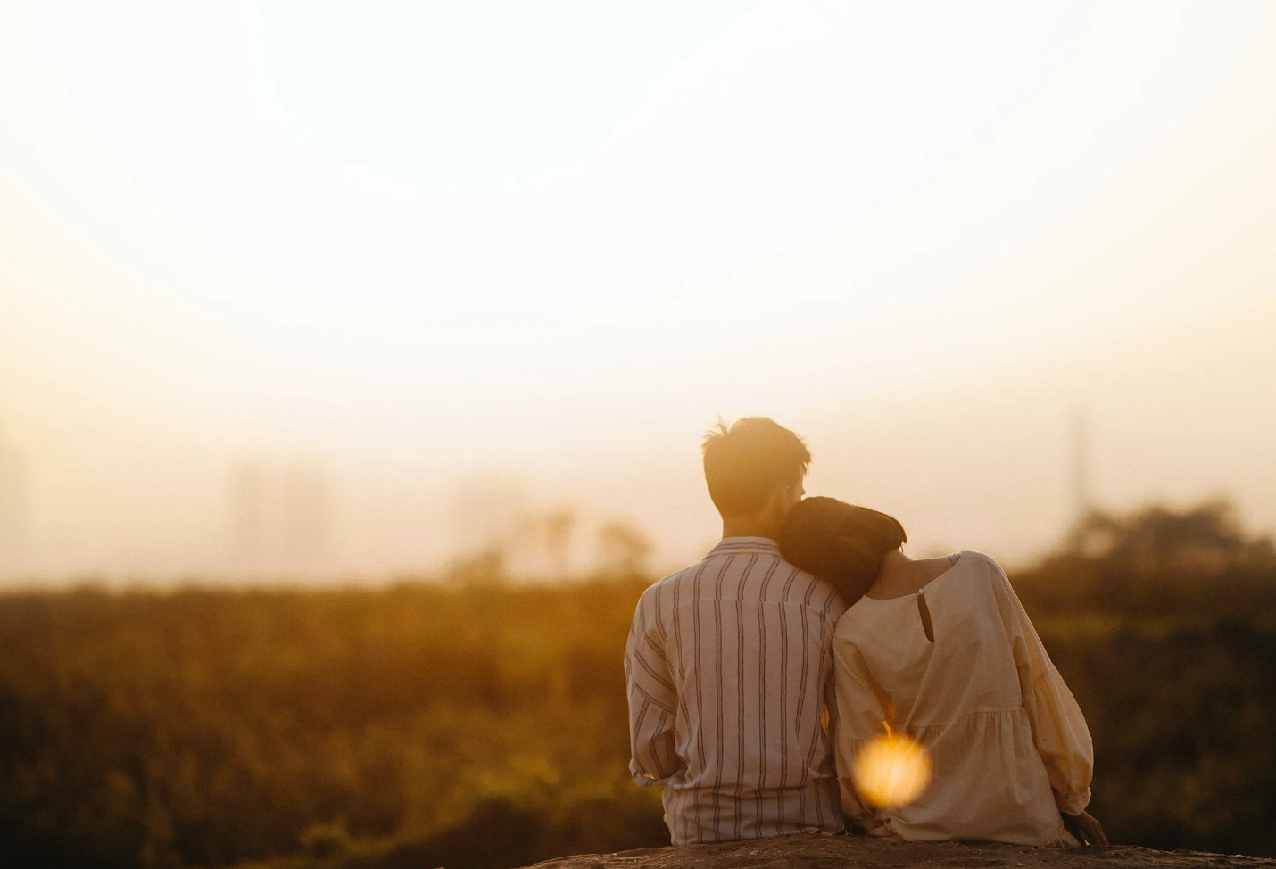 What Are the Advantages and Disadvantages of Synthetic Hormonal Birth