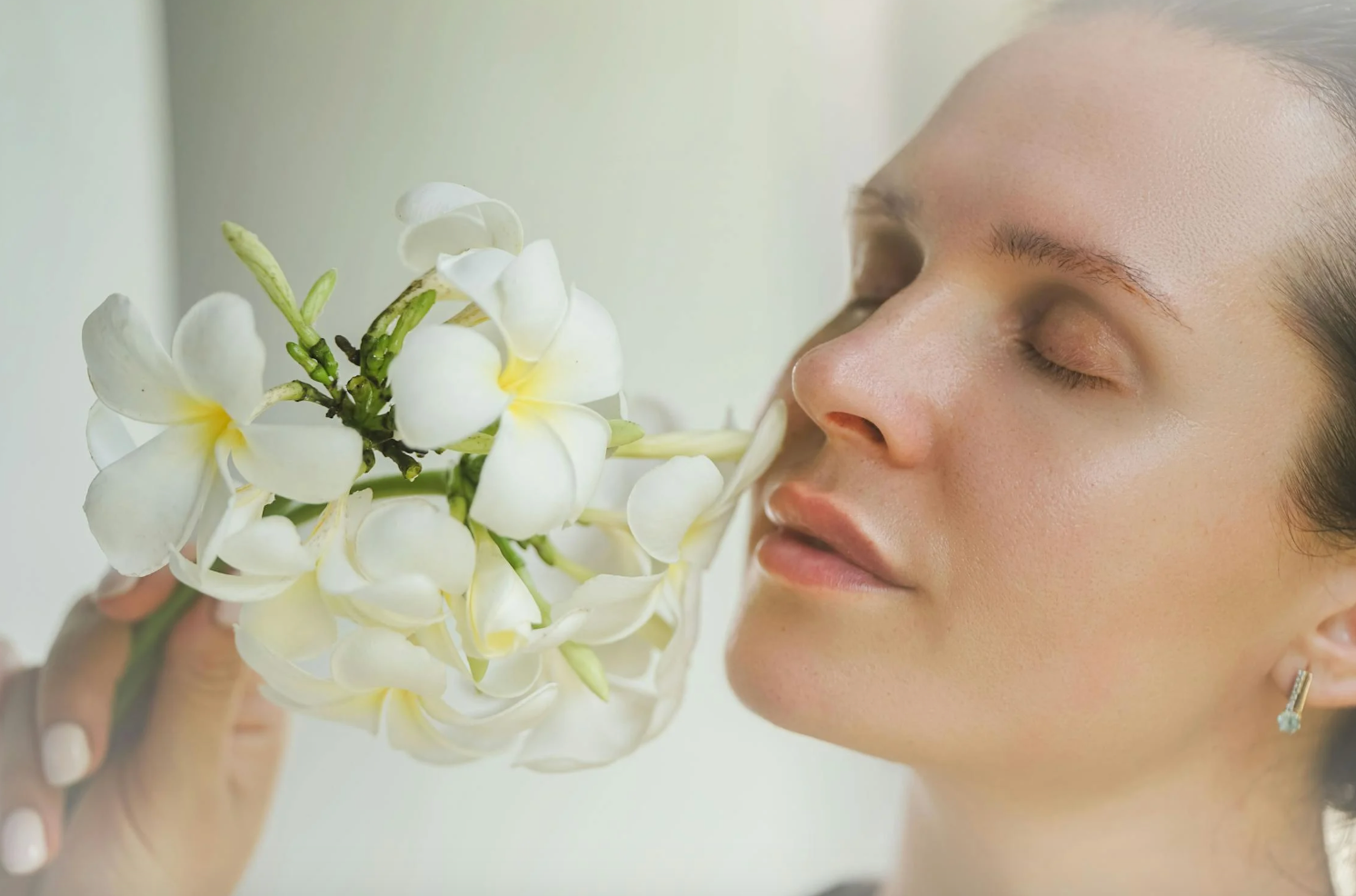 What are the names of the female hormones? BIOLabs PRO® Smarter